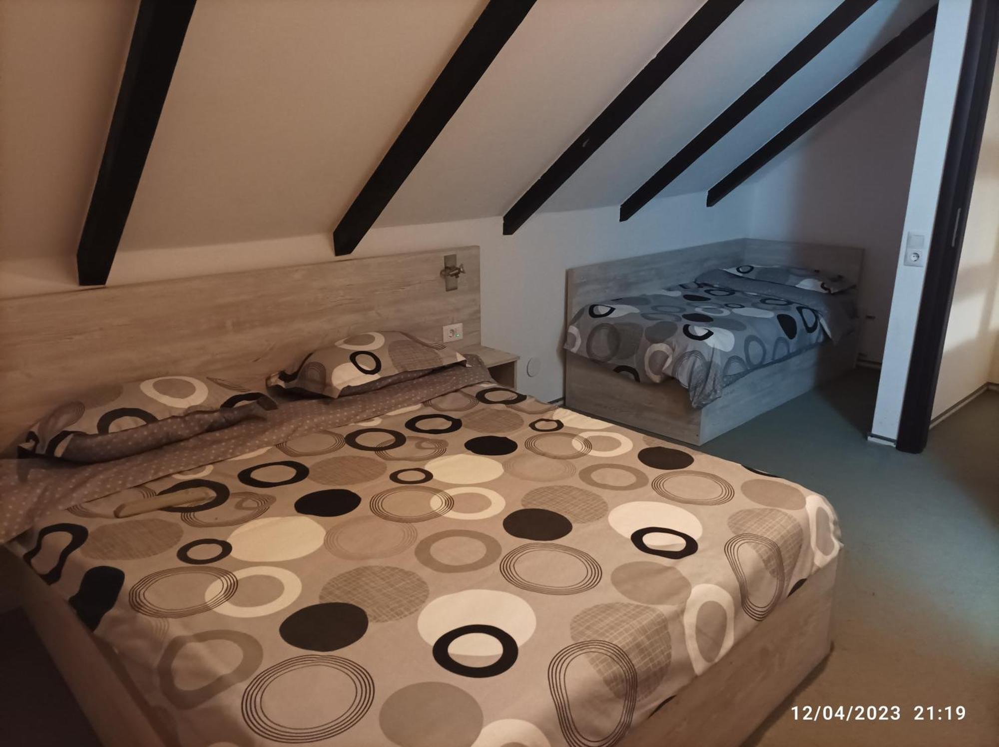 Casa Din Livada, Poiana Marului, Brasov Villa Bagian luar foto