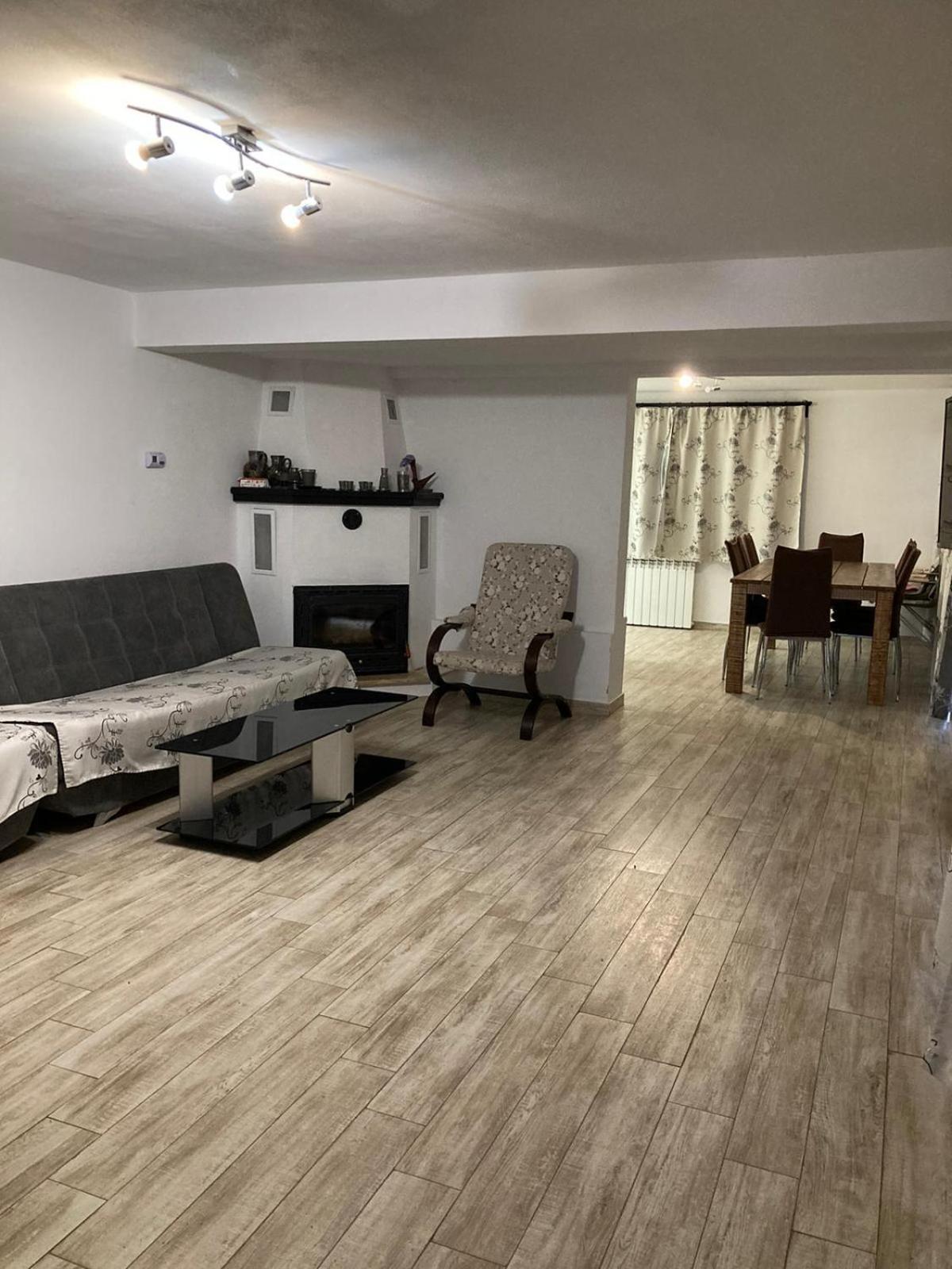 Casa Din Livada, Poiana Marului, Brasov Villa Bagian luar foto