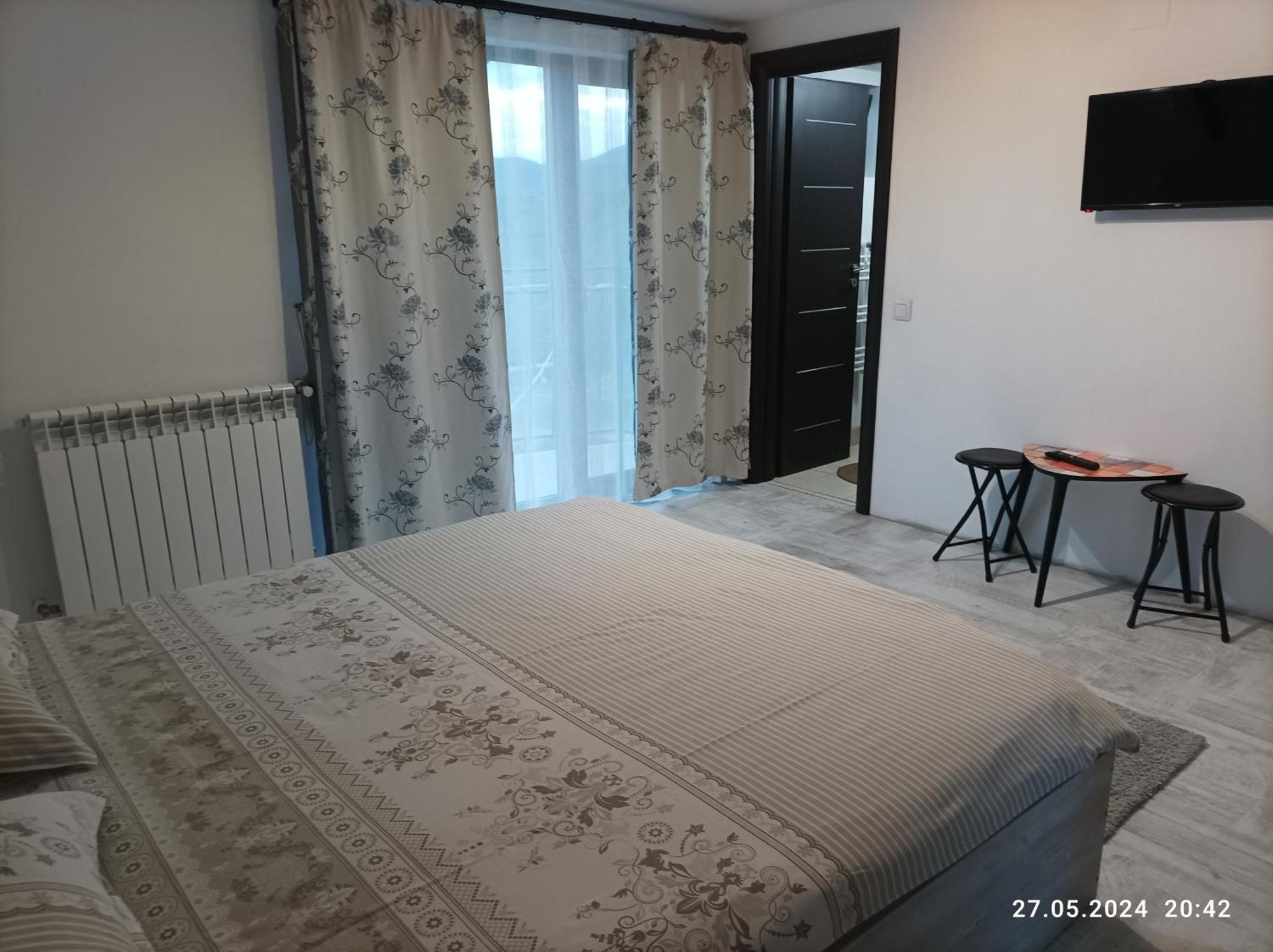 Casa Din Livada, Poiana Marului, Brasov Villa Bagian luar foto